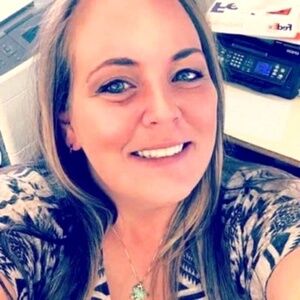 Meet your Posher, Holly